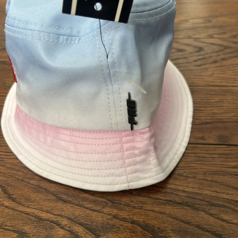 NWT! Atlanta Hawks Bucket Hat Luxury Collection Pro Standard Ombre M/L MSRP:$39